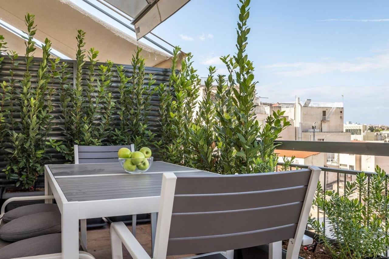 Emily In Athens - Central Chic Flat With Terrace Syntagma E1 ภายนอก รูปภาพ