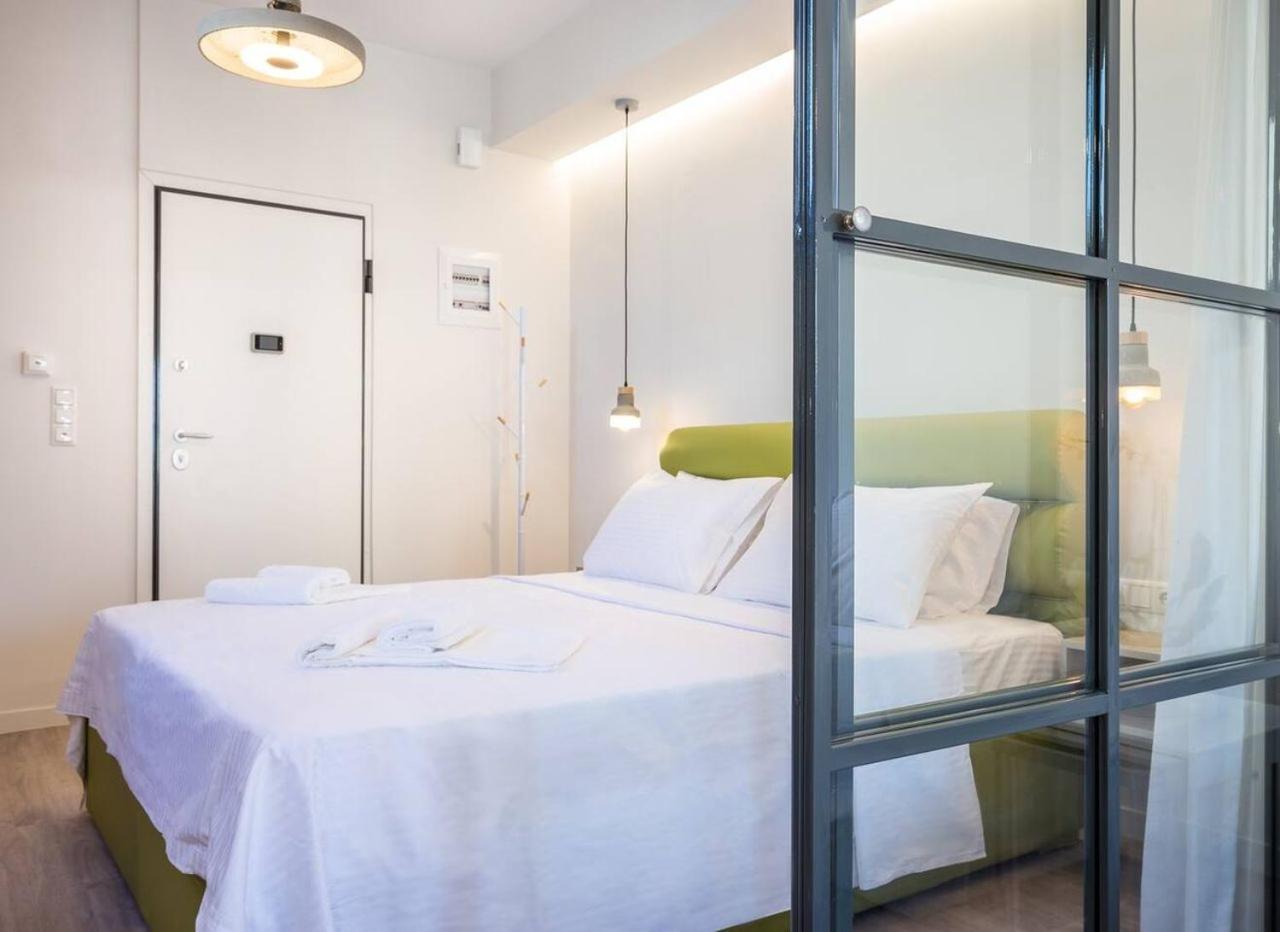Emily In Athens - Central Chic Flat With Terrace Syntagma E1 ภายนอก รูปภาพ