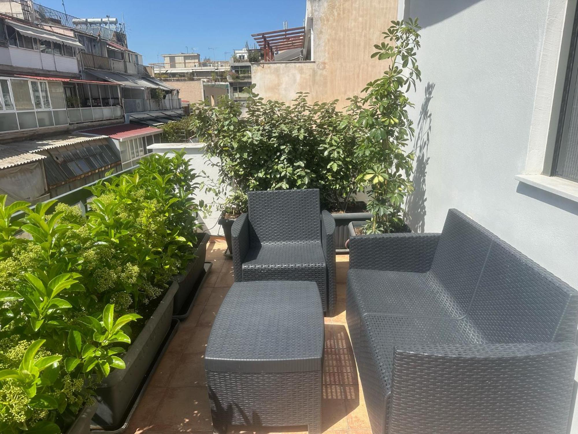 Emily In Athens - Central Chic Flat With Terrace Syntagma E1 ภายนอก รูปภาพ