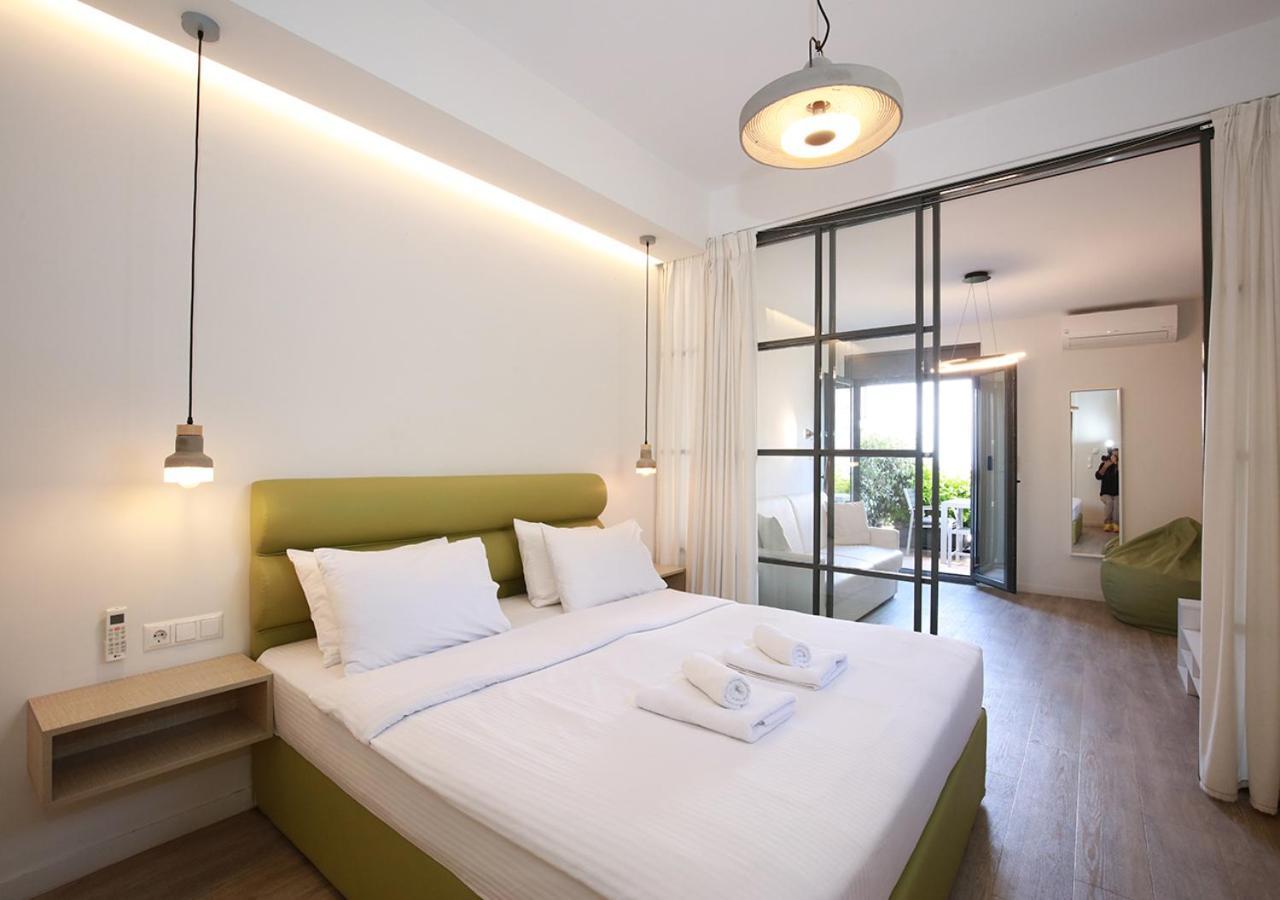 Emily In Athens - Central Chic Flat With Terrace Syntagma E1 ภายนอก รูปภาพ